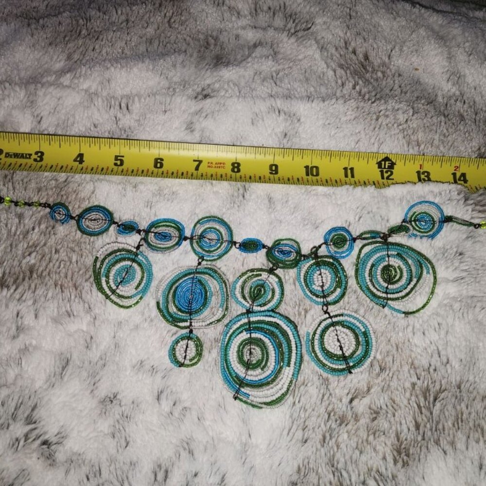 MULTI-CIRCLE WHITE BLUE AND GREEN SEED BEAD NECKLACE WIRED